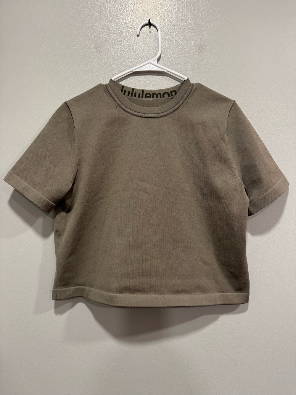 Lululemon Boxy Knit T-Shirt in Nomad Size Small